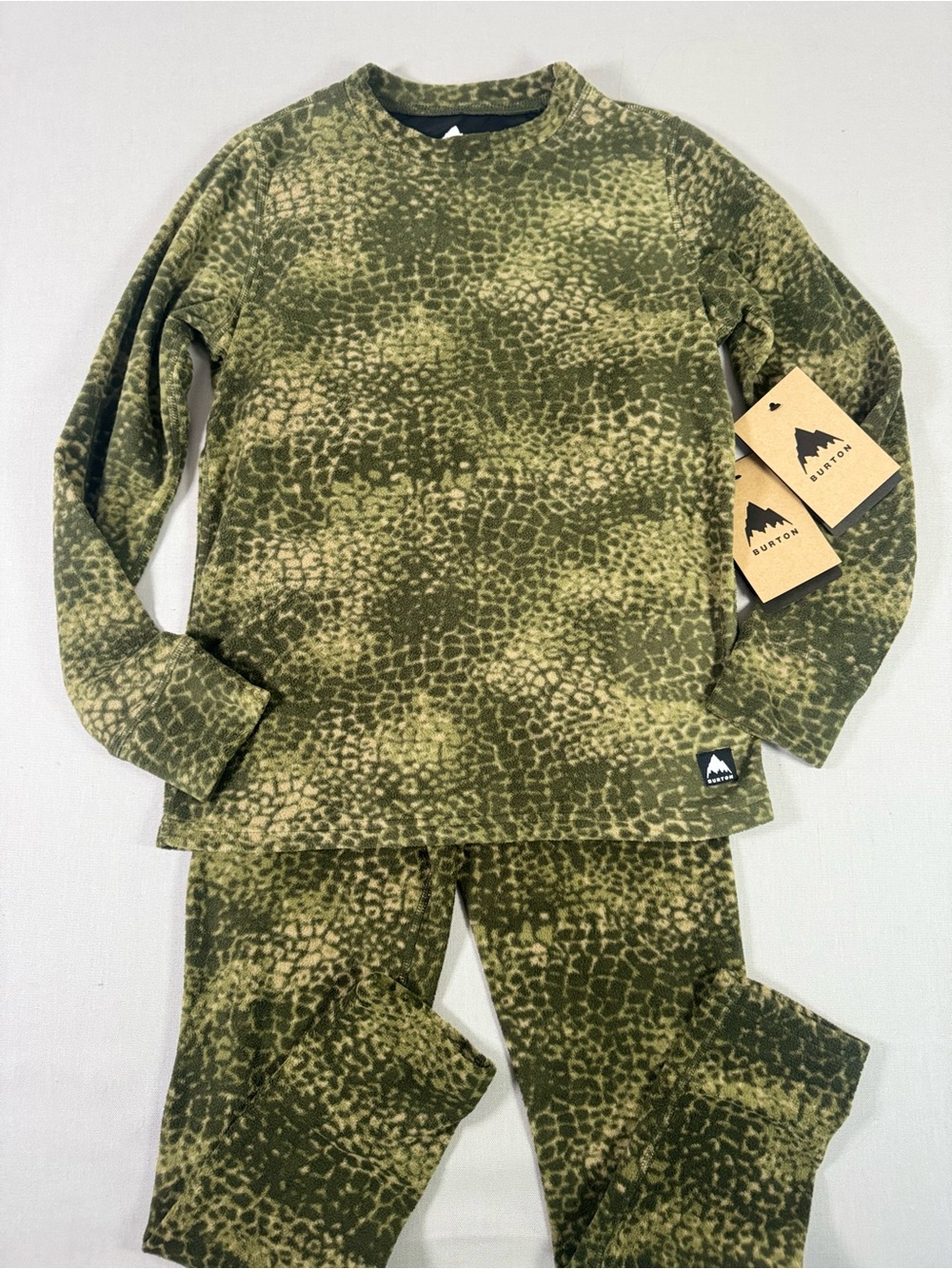 Burton Kids Heavyweight Fleece Base Layer Set Size 10/M Cobra Camo NWT